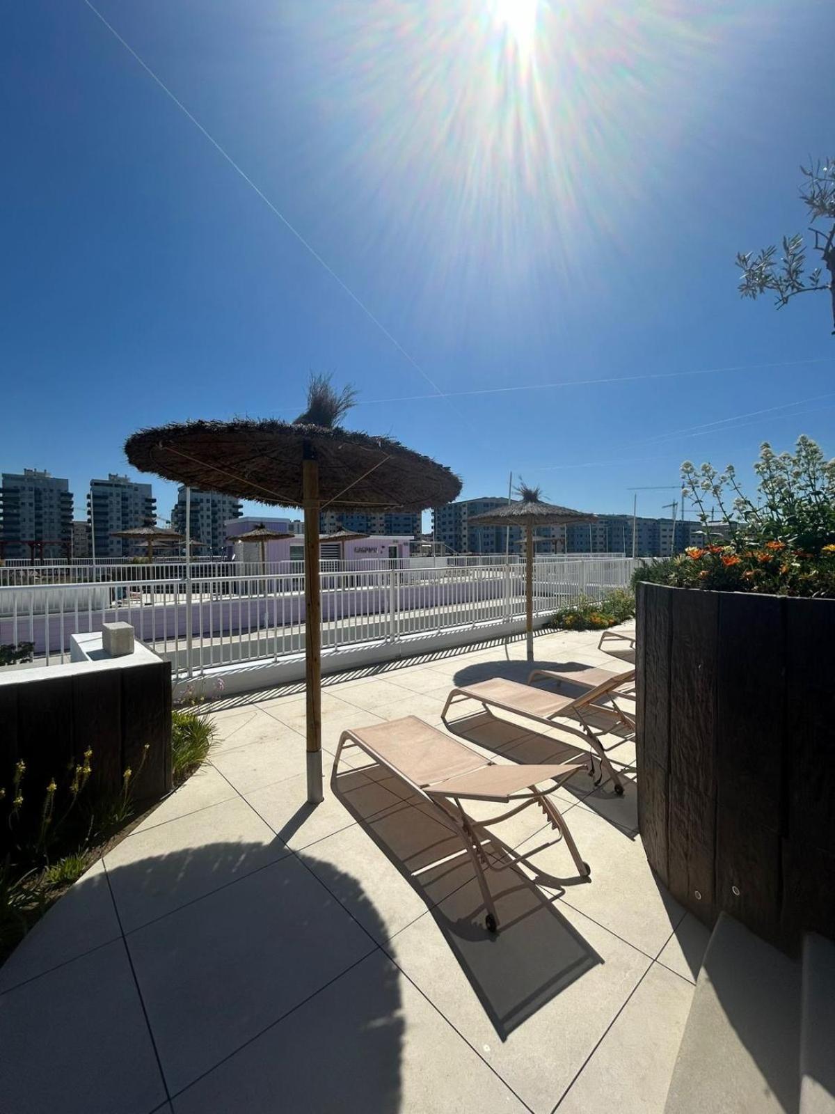 Marina Club Luxury Private Studio With Pool And Incredible Views Cebelitarık Dış mekan fotoğraf